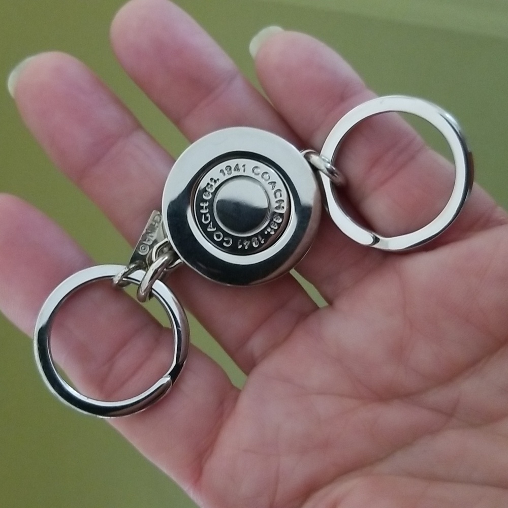 Authentic Coach Life Preserver Key Chain - Picture 5 of 10